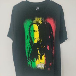 Black Men's T shirt Bob Marley size Large